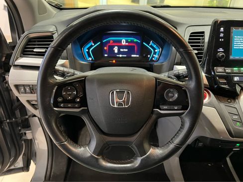 Used 2019 Honda Odyssey EX-L image 17