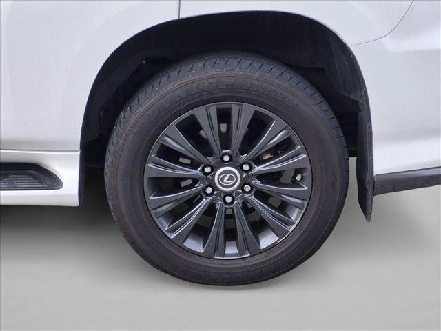 Used 2021 Lexus GX 460 Luxury w/ Sport Design Package AWD/4WD image 15