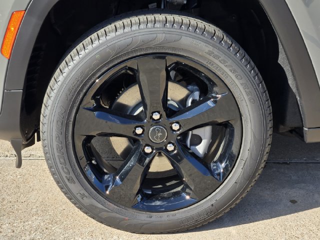 New 2027 Jeep Grand Cherokee Limited AWD/4WD image 7