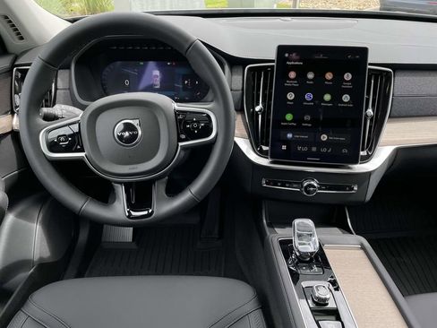 New 2026 Volvo XC60 B5 Plus w/ Protection Package Premier image 5