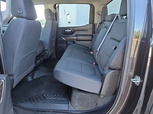 Used 2021 Chevrolet Silverado 1500 RST image 25