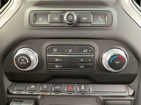 Used 2023 GMC Sierra 1500 Pro w/ Pro Value Package image 23