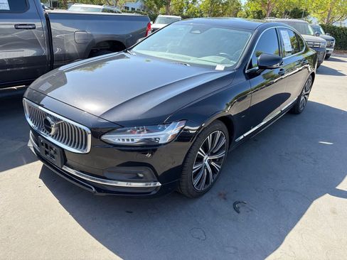 Used 2023 Volvo S90 B6 Plus AWD/4WD image 1