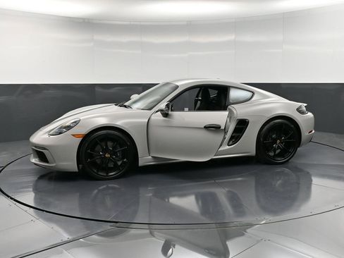 Used 2024 Porsche 718 Cayman image 33