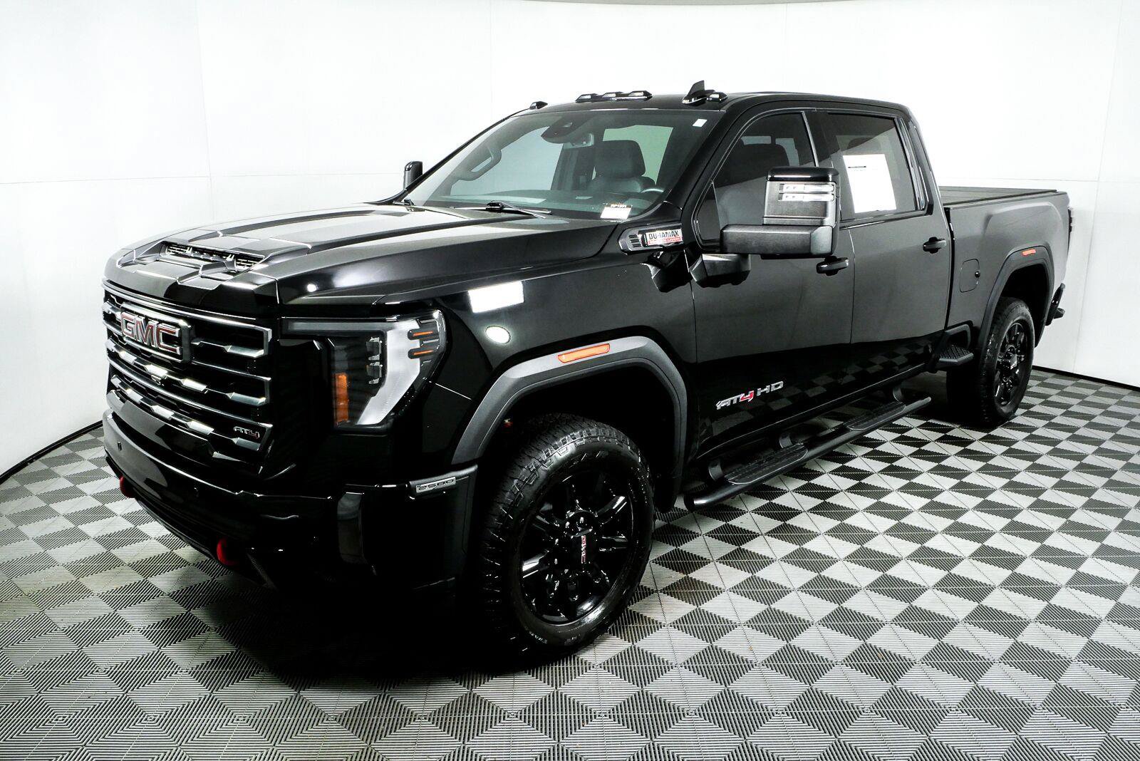 Used 2024 GMC Sierra 2500 AT4 w/ AT4 Preferred Package AWD/4WD image 22
