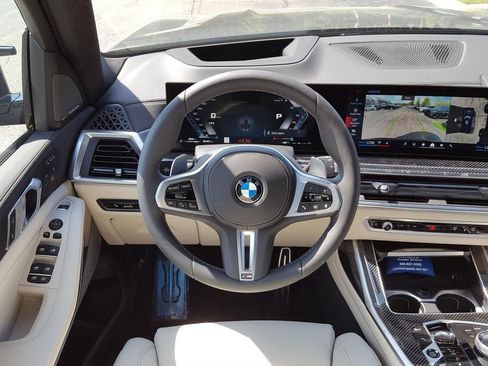 New 2026 BMW X7 M60i image 9