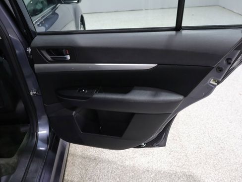 Used 2014 Subaru Legacy 2.5i Premium image 20