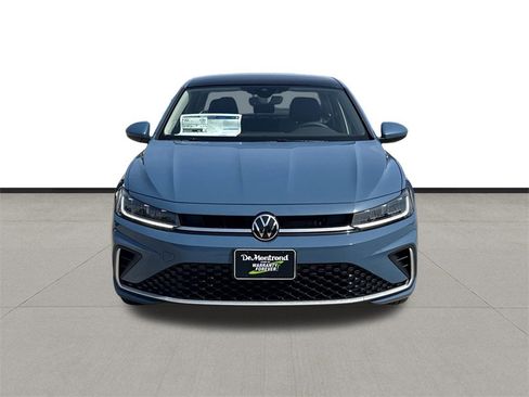 New 2026 Volkswagen Jetta SE image 2