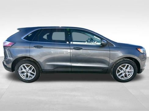Used 2023 Ford Edge SEL AWD/4WD image 9