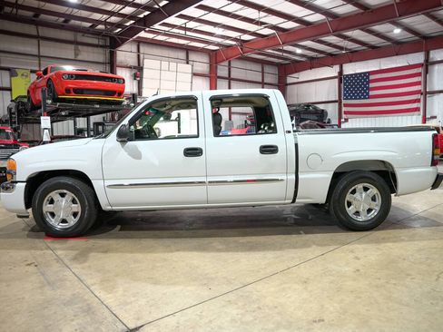 Used 2005 GMC Sierra 1500 SLT w/ Light Duty Power Package RWD image 4