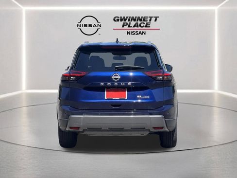 Certified 2026 Nissan Rogue SL AWD/4WD image 22