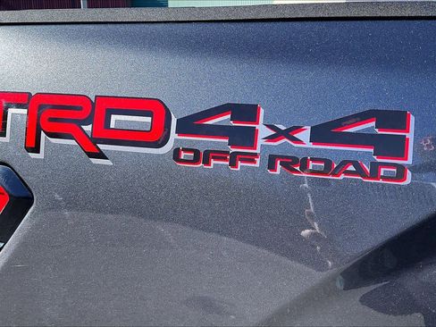 Used 2024 Toyota Tundra Limited w/ TRD Off-Road Package AWD/4WD image 10