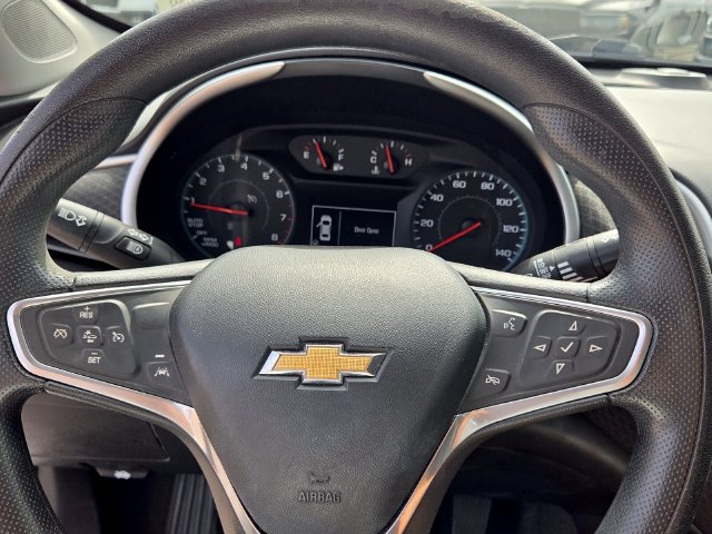 Used 2023 Chevrolet Malibu LS FWD image 23