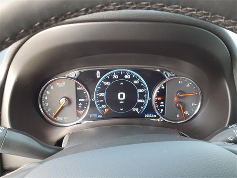 Used 2024 GMC Terrain Denali w/ Denali Premium Package image 8