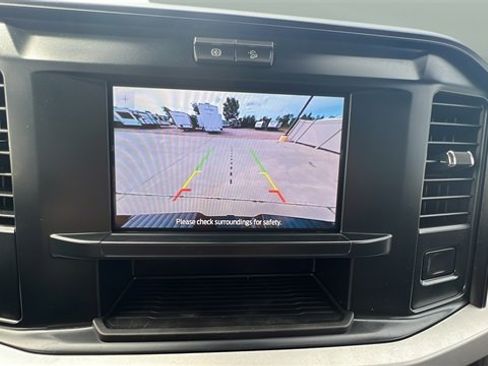 Used 2025 Ford F250 XLT w/ FX4 Off-Road Package image 24