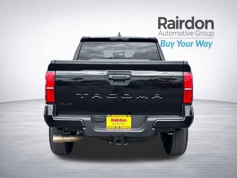 Used 2024 Toyota Tacoma TRD Off-Road AWD/4WD image 6