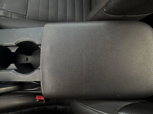 Used 2006 Ford Mustang GT Premium RWD image 27