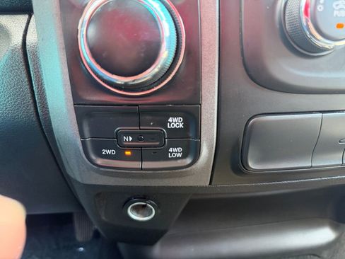 Used 2022 RAM 1500 Tradesman AWD/4WD image 16