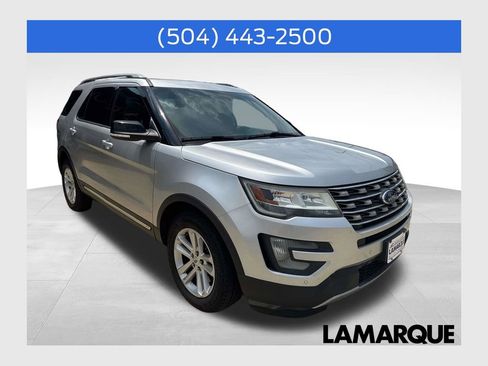 Used 2016 Ford Explorer XLT w/ Equipment Group 202A FWD image 1