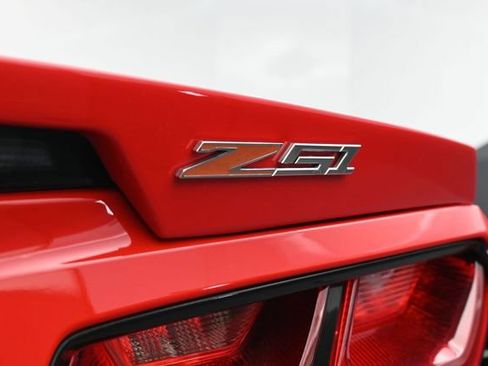 Used 2015 Chevrolet Corvette Stingray Convertible w/ 2LT Preferred Equipment Group RWD image 14