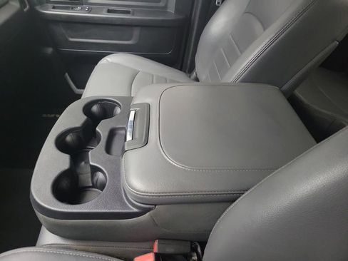 Used 2019 RAM 1500 Express image 27