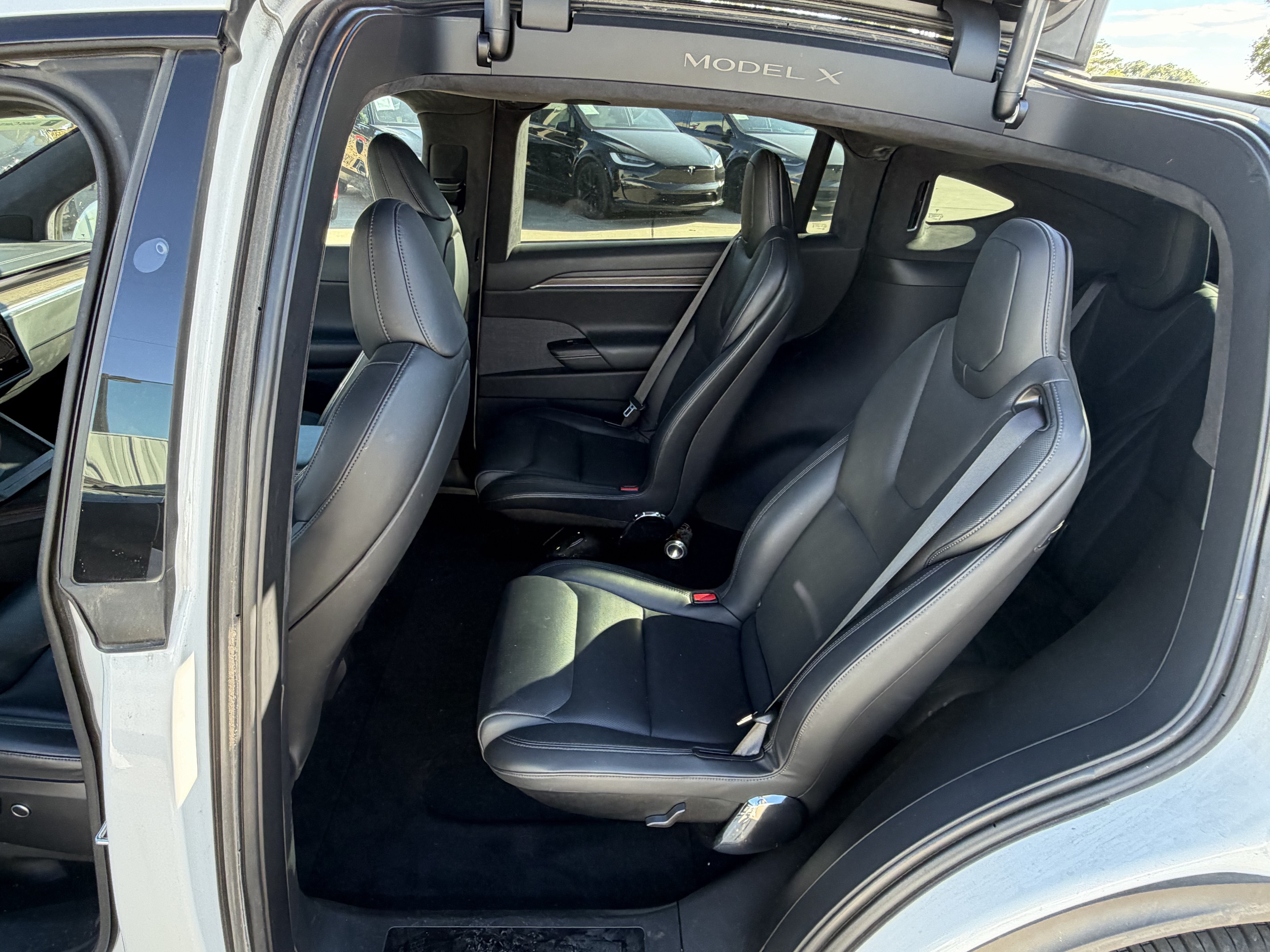 Used 2022 Tesla Model X AWD/4WD image 5