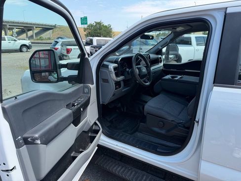 Used 2024 Ford F250 XL AWD/4WD image 10