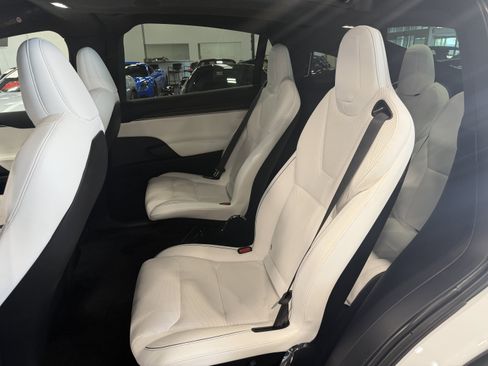 Used 2022 Tesla Model X Plaid AWD/4WD image 15