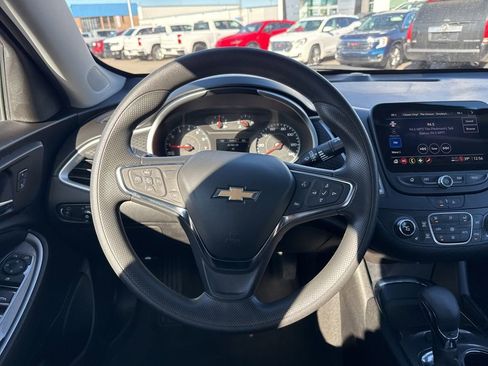 Used 2024 Chevrolet Malibu LT FWD image 15