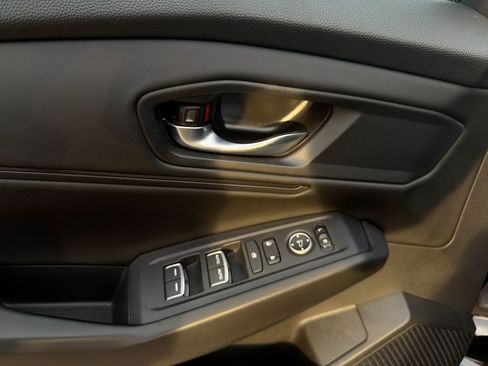 Used 2023 Honda Accord EX image 15