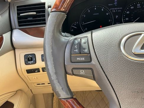 Used 2016 Lexus LS 460 AWD w/ Comfort Package image 39