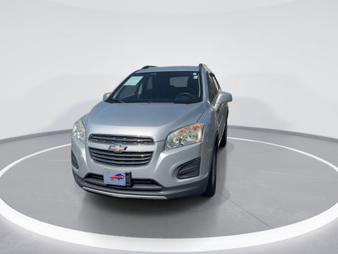 Used 2015 Chevrolet Trax LT image 3
