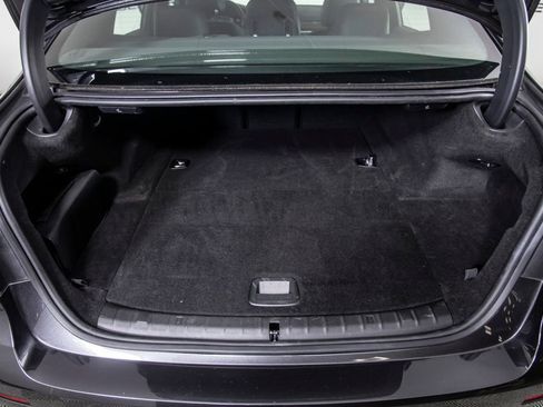 Used 2023 BMW 530e w/ Convenience Package RWD image 8