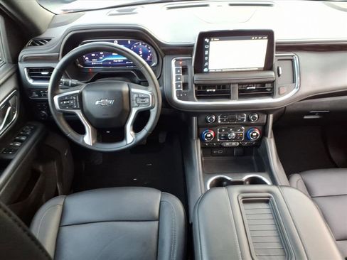 Used 2024 Chevrolet Tahoe Z71 w/ Luxury Package image 25