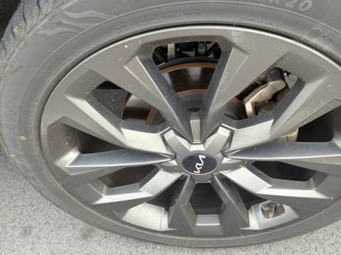Used 2022 Kia Sorento SX Prestige AWD/4WD image 11