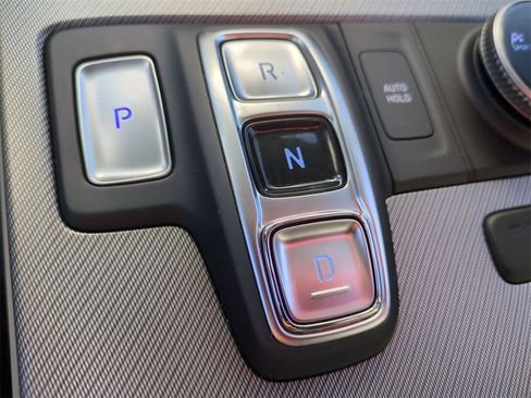 Certified 2025 Hyundai Palisade SEL image 17