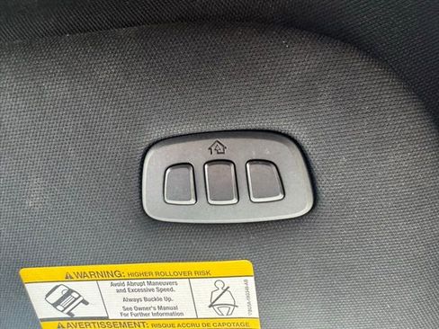 Used 2022 Ford F350 Platinum w/ FX4 Off-Road Package image 28