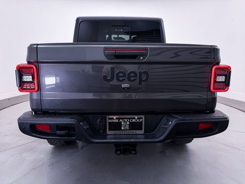 Used 2021 Jeep Gladiator Sport AWD/4WD image 17