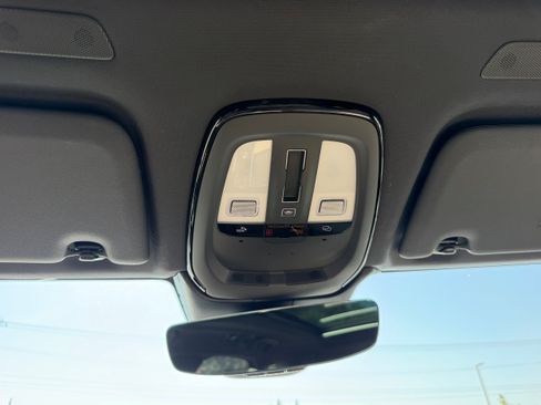 Certified 2026 Volvo XC60 B5 Plus AWD/4WD image 20