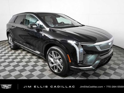 Certified 2025 Cadillac Optiq Luxury 1