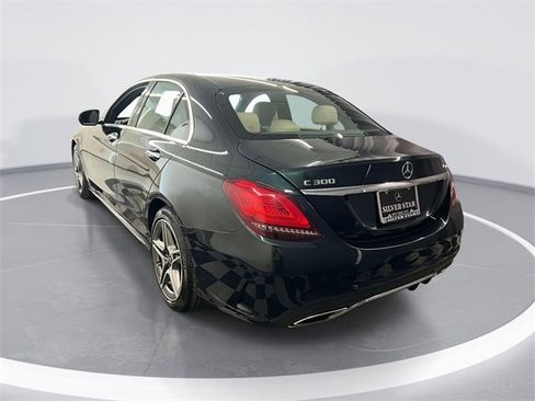 Used 2019 Mercedes-Benz C 300 4MATIC Sedan image 5