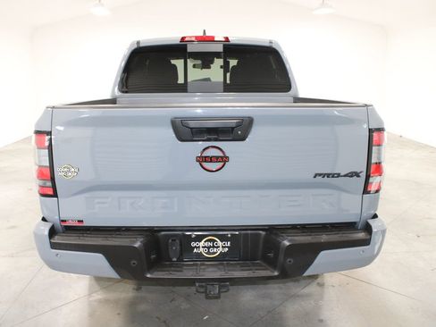 Used 2024 Nissan Frontier PRO-4X w/ Pro Convenience Package image 8