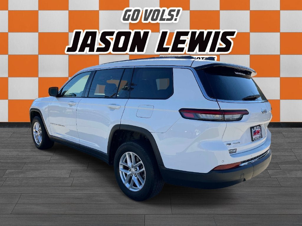 Used 2021 Jeep Grand Cherokee L Laredo w/ Luxury Tech Group I AWD/4WD image 5