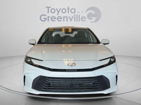 Certified 2025 Toyota Camry LE FWD image 9