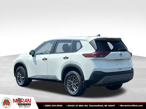 Used 2022 Nissan Rogue S AWD/4WD image 4