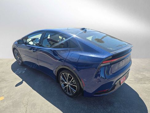 Used 2024 Toyota Prius Limited w/ Limited Premium Package FWD image 5