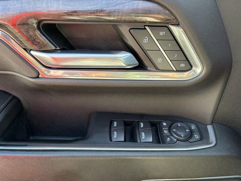 Used 2024 Chevrolet Silverado 2500 LTZ w/ LTZ Plus Package image 19