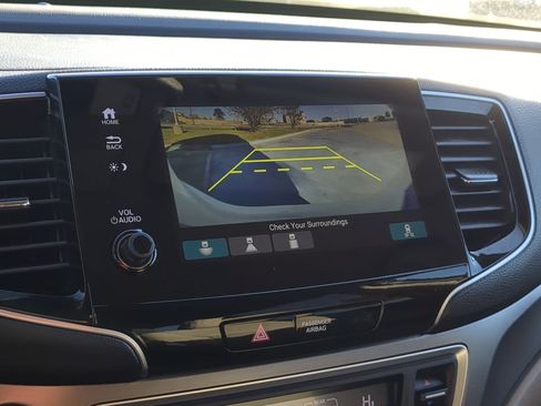 Used 2019 Honda Pilot EX image 23