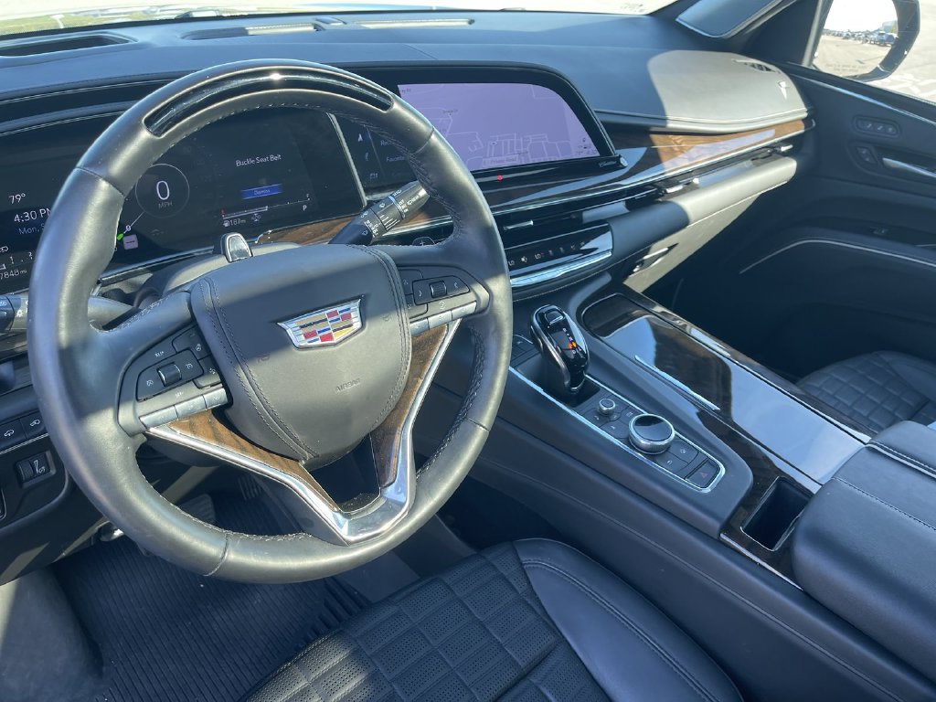 Used 2024 Cadillac Escalade Premium Luxury Platinum w/ LPO, Floor Liner Package AWD/4WD image 8