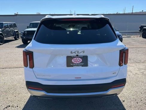 New 2026 Kia Sorento S AWD/4WD image 4